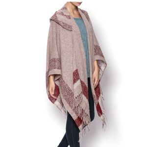 SIMPLY NOELLE Wrap Fringe Hooded Poncho OS NWOT